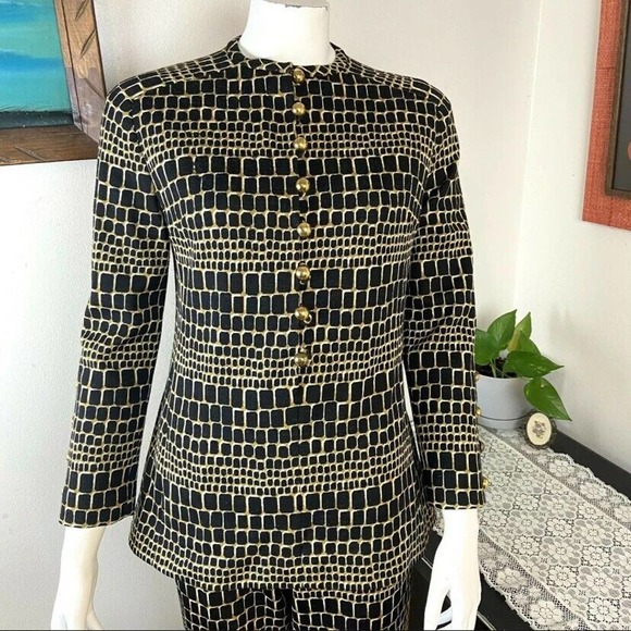 Abercrombie & Fitch Tops - Vintage 60s Mod Abercrombie & Fitch Reptile Print Knit Sweater Wool Top M Shirt
